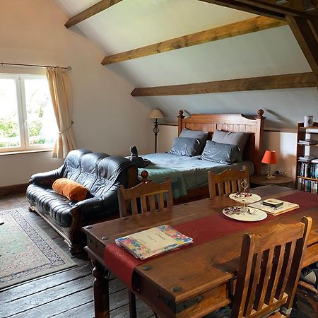 Spacious, Rustic Studio Space For 2 Persons Saint-Cyr-du-Bailleul Εξωτερικό φωτογραφία
