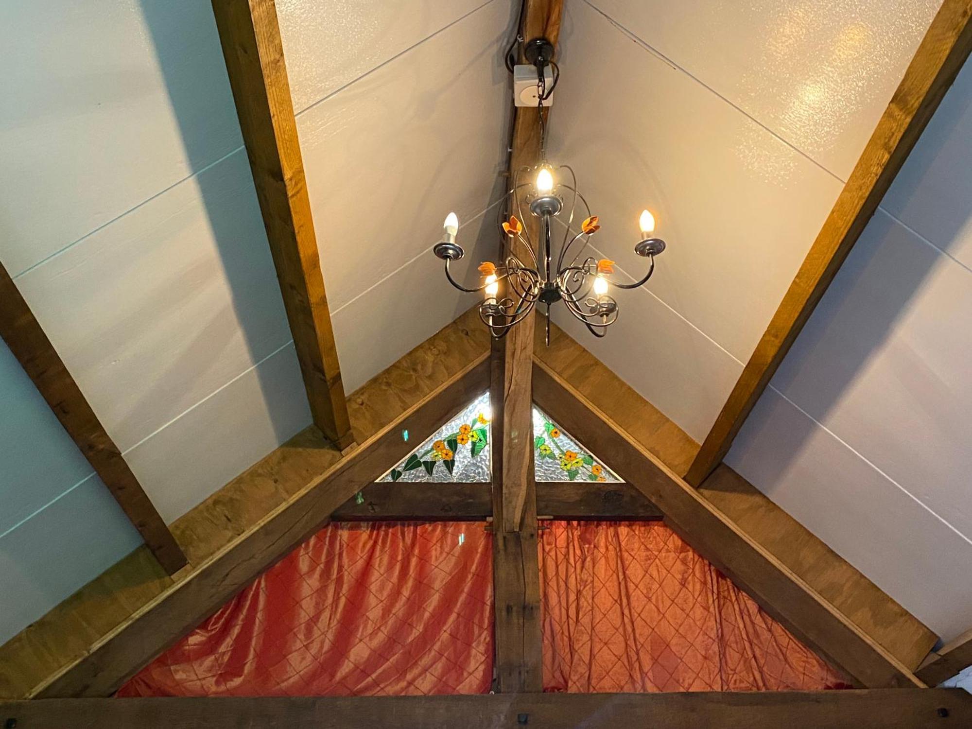 Spacious, Rustic Studio Space For 2 Persons Saint-Cyr-du-Bailleul Εξωτερικό φωτογραφία